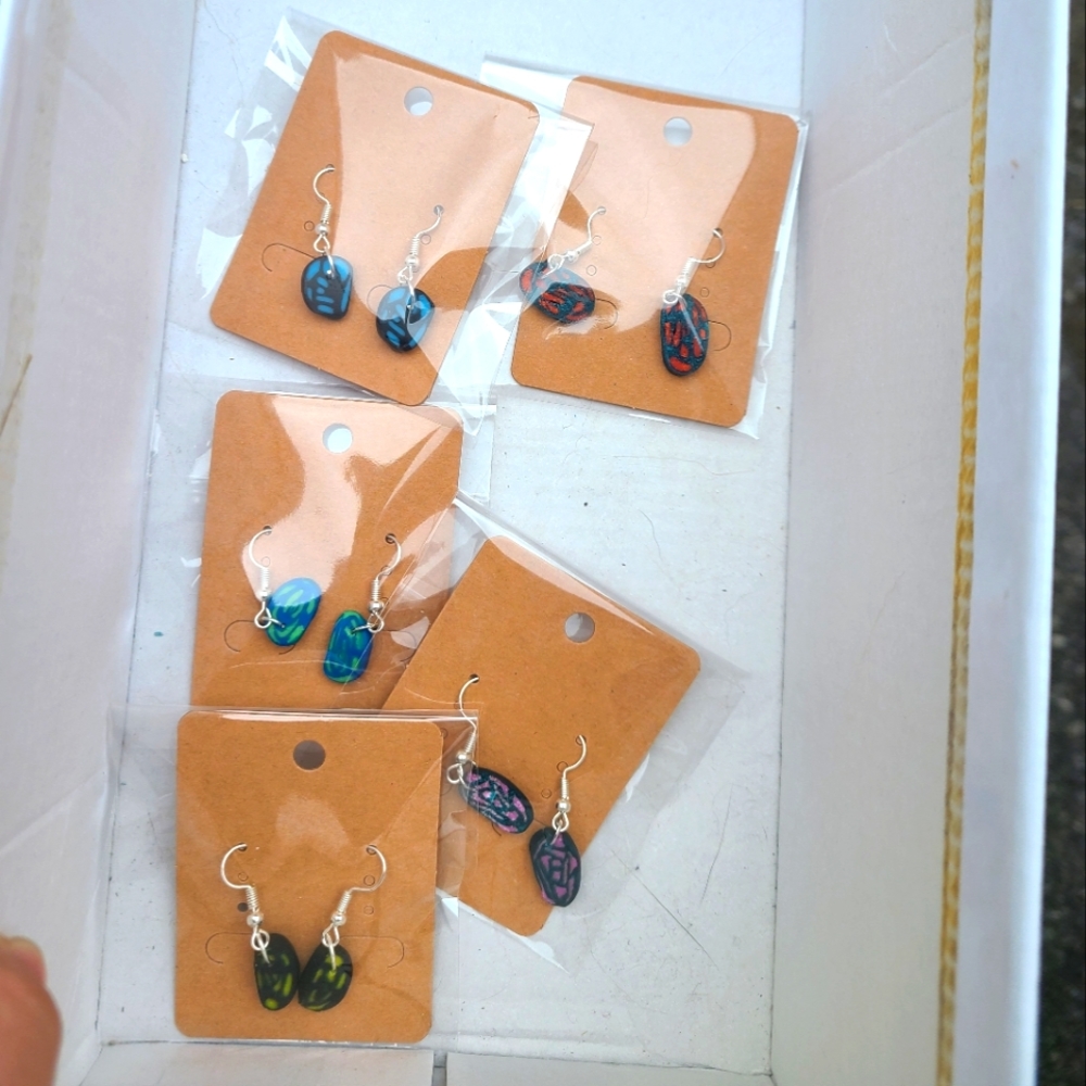 Handmade clay earrings - Beatrice's rose petal garden